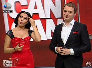VIDEO Ce a mancat Andreea Mantea de Paste: 10 oua, 5 felii de drob si un cozonac jumatate! Crezi ca glumeste?