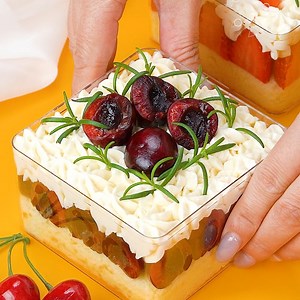 Cherry whipped cream cake | Mr.Cakes