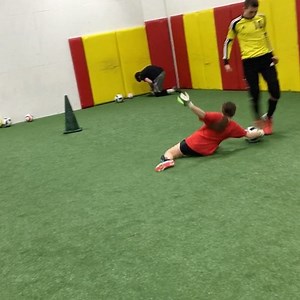 #ignite #goalkeeper #goalkeepertraining #goalkeeping #gk #goalie #⚽️ #futbol #practice today #igniteflight #wethenorth @ #323 #athletics #workout #fitness u7-u13 | Ignite GK