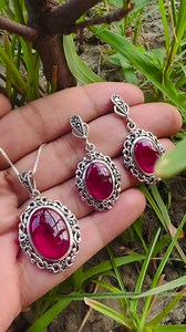 The finest THAI RUBY,Cabochon cut❤️ #rubyset #rubyjewellery #thaijewelry #silverjewelry #gemstonejewellery | Pearl Paradise by Sabrina