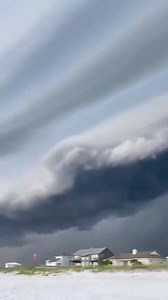 Clouds are of different kinds....The one you see in the video are called Spectacular clouds 😱 | KNT Knowledge Plus