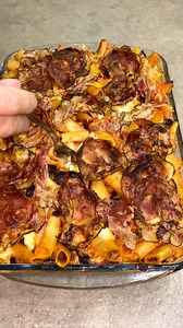 44K views · 1.2K reactions | Pasta al forno con melanzane provola e pancetta INGREDIENTI PER 6-8 PERSONE 500 g di rigatoni 2 melanzane grosse 600 ml di salsa di pomodoro 250 g di provola affumicata 120 g di pancetta arrotolata 1 noce di burro 4-5 cucchiai di pangrattato 50 g di parmigiano 50 g di ricotta salata Foglie di basilico 500 ml di olio per friggere 1 spicchio d'aglio 3-4 cucchiai di olio evo Sale q.b. | Carlo Gaiano | Facebook