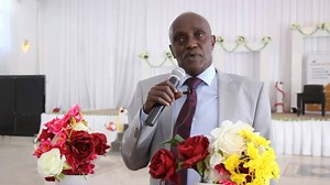 4.3K views · 17 reactions | Maayarka Caasimada Hargaysa oo Hadhimo sharafeed u sameeyay odayaashi iyo dhaqankii soo Af jaray Arintii Caare iyo Xukuumada u dhaxaysay | Al Jasiira News Somali | Facebook