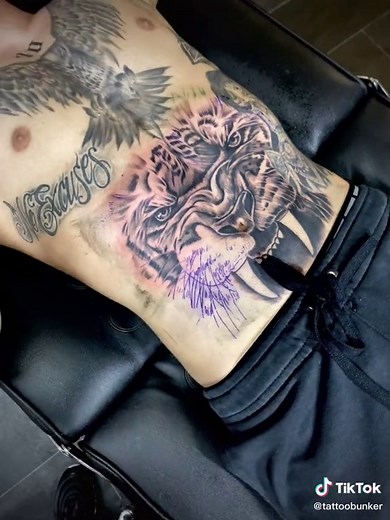 Stunning Tiger Tattoos for Your Belly: Inspiration & Ideas