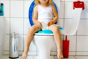 How to Teach a Girl to Wipe Front to Back - The Biggest Potty Training Hurdle - Experienced Mommy