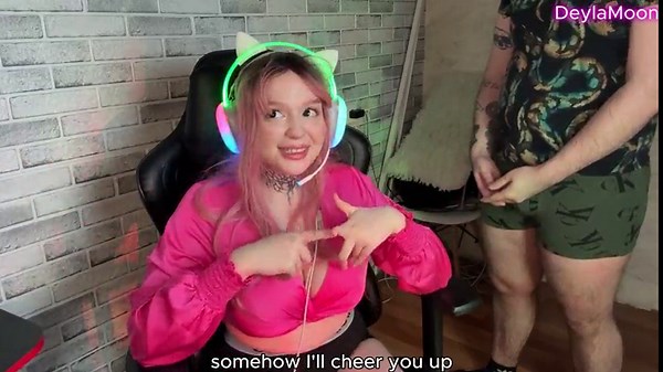 SHOCK! A real streamer forgot to turn off her live broadcast.