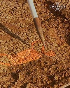 136K views · 2K reactions | Tony Robinson and his team unearth the secrets of a Cotswolds field. The discovery of a piece of mosaic floor has really got the archaeologists excited. Could the team be standing on the remains of a Roman bath house or even a temple? | Odyssey - Ancient History | Facebook