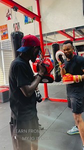 LEARN HOW TO CONTROL YOUR PARI DEFENSE…..DON’T PARI WITH POWER INCASE OF CONTROL PUNCH FROM YOUR OPPONENT….. MY IG WILL BE FIXED SOON Pho3nix #boxing #boxer#padman #boxing trainer #mma#ufc#bjj#wrestling#jiujitsu#muaythai#martialarts#win#kickboxing#fight#champion#box#karate#boxer#fighter#personal#taekwondo#judo#boxingtraining#grappling#boxeo#boxe#mmafighter#kungfu#boxinglife#fighting#poweredbypho3nix | Tipo Dread Ife