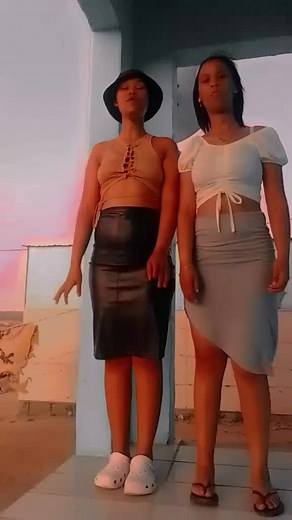 stef♡ (@stephaniemitchells)’s videos with CUFF IT - Beyoncé