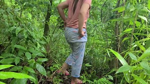 Hottie Pinay Outdoor Quickie Sex