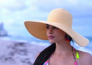 Cantante y modelo cubana Haniset Rodriguez derrite a sus seguidores con sus fotos