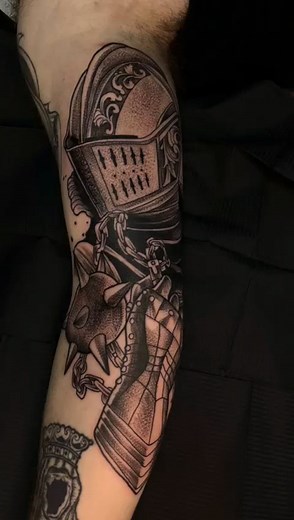Really difficult to take a decent picture or video of this bad ass tattoo because of the placement but we tried. Some quality work by @antxniaraphael from the other day. • • • #blackangreytattoo #blackandgreyartist #dotwork #knight #knighttattoo #halfsleevetattoo #details #scottishtattooclub #scottishtattoo #scottishartist #glasgowtattoo #wishawtattoo #wishaw #northlanarkshire | Point Zero Tattoo