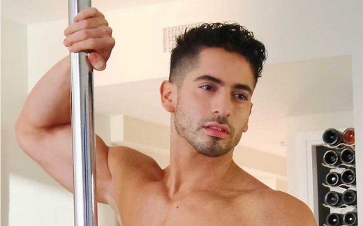 Evan Peix 美男的钢管舞