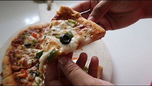 Whole Wheat Veggie Pizza - Yummy Tummy Aarthi | Yummy Tummy