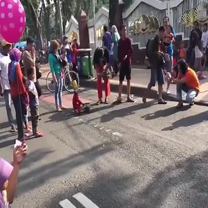 14K views · 52 reactions | Шоу мајмуна у шетњи - Слатки мајмун  | Zeljko Vasic | Facebook