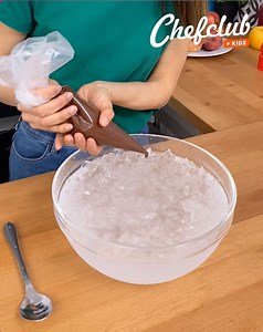 Sloth In Chocolate Tree! Go out on a limb and try this sweet recipe 😏🦥🍫 | Chefclub New Zealand