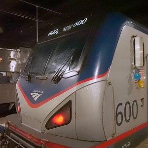 Save big and avoid the rush this holiday season. 🚄💺🌃 Check out these low fares: http://spr.ly/6183uDf0B #AmtrakHowTo | Amtrak