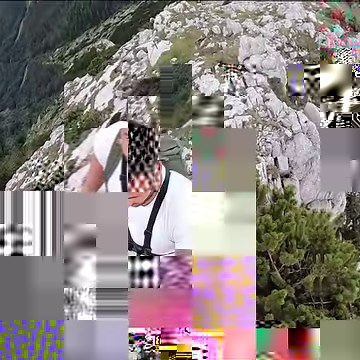 The 43m sky-high ladder known as the 'stairway to heaven' hangs 700m off the ground. It's made of steel cables and it is the highlight of a climbing tour of the Donnerkogel, in Austria's Salzkammergut resort area. It's part of a network of via ferratas (climbing with wires) the area is famous for. Would you be up for it?! 🇦🇹🇦🇹 🎥: Culture Trip & hardijs janovskis ( on YT ) #austria #travel #climbing | I Love Austria