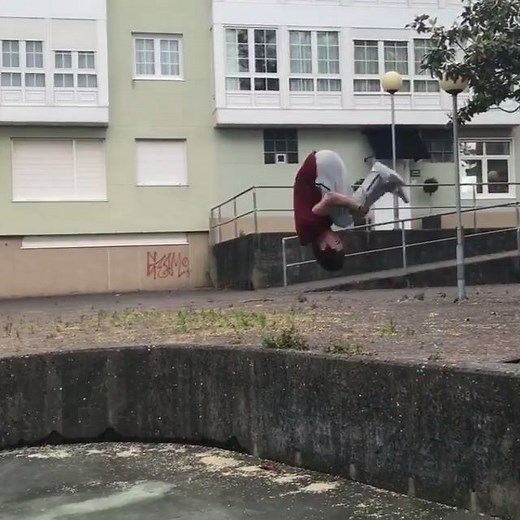 238K views · 1.9K reactions | How to do explosive squats  By Instagram.com/shifer_what | SPORTbible | Facebook