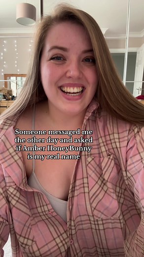 Amber Honeybunny Reveals Her Secret 🤭 | UK TikTok Star