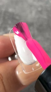 1.6M views · 28K reactions | Nail Art Tips： Make a two-color manicure with tape and add a chain⛓️ #nailtutorial #fypシ #foryoupage #viralvideoreels #reelsviralfb #nailart #trending #viral #beauty #beautysalon #nails #cosmetic | Alfred Eli | Facebook