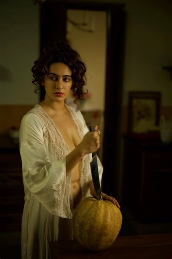Megha Shukla #meghashukla #viralphotochallenge #fyp #fashionmodel | Megha Shukla