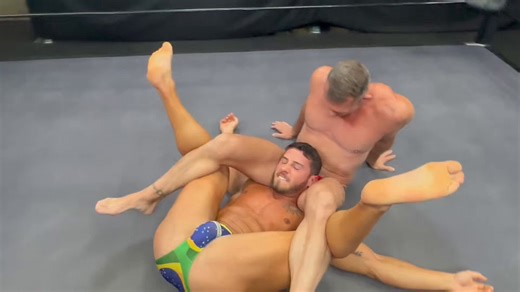 RT @JohnBronco_: I don’t know how to get out of this one 😩but maybe you know a way in 🍆😈@Brutal_Brendan