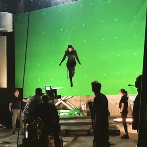 What is going on here... #Gotham | Camren Bicondova