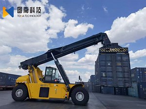 [Hot Item] Tr45 Container Reach Stackers Are Used in Small and Medium-Sized Ports