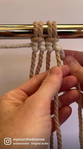 2.1K views | How to tie vertical clove hitch knots…right to left:...