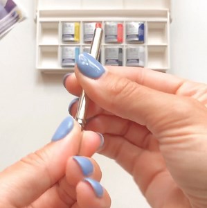 Our Watercolour Skyscape Pocket Set has been carefully curated by professional artists to include everything you need to bring the beauty of nature to life. | Winsor & Newton