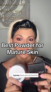 The best loose powders. Especially for mature skins! I have tried A LOT of powders and I always come back to these. They never fail me. What’s your favorite powder? @hudabeauty @makeupbymario #powder #loosepowder #makeuptips #makeuptipsandtricks #makeupover40 #makeupforbeginners #easymakeup #beautytips #matureskin #matureskinmakeup #over40makeup #hudabeauty #makeupbymario | Makeup by Cristina Pignataro