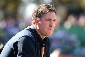 Robbie Fowler reacts to controversial incident during Spurs draw