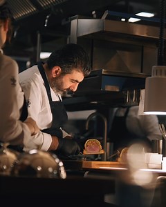 2.3K views | Trakteer jezelf tijdens de feestdagen op topgastronomie op een toplocatie: de Brusselse art-decoparel Bozar Restaurant! Meer info  https://bru.be/nl/bozar-restaurant | Bru | Facebook