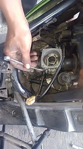 Installing the Carburetor on a Yamaha automatic motorbike | Aeon