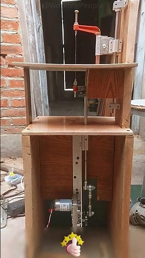 Self - made convenient automatic small fret - saw tool