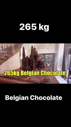 265 kg Belgian Chocolate #gigantic #chocolatelover #belgium #chocolate #brussels #sagariovlog | Sagario Vlog