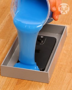 Turning Old Magazines into a Swiftie Case | Crafty Panda