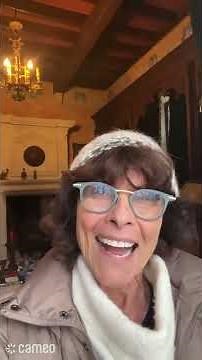 Adrienne Barbeau (Catwoman from Batman The Animated Series) wishes me a Merry Christmas