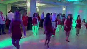 32 reactions | Una dintre coregrafiile de lady styling prezentate de...