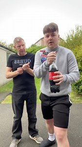 WE TRIED THE COKE & MENTOS CHALLENGE! 🤣 | Dkleyntv