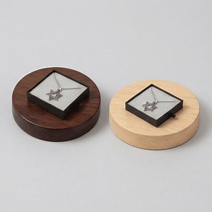 [Hot Item] Forte Custom Luxury Display Box Packaging Bracelet Pendant Ring Leather Gift Necklace Box for Store Packaging