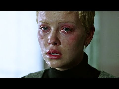 Woman Gets Pregnant With Two Alien Babies and Has Super Powers