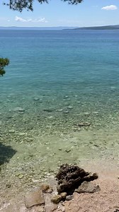 UPRAVO #Promajna #DjecjeSelo #plaza 💙💚💙 #makarskariviera #dalmacija #hrvatska 🎥 by Vice Rudan Property Photography 🎥 | Makarska Rivijera Plaže