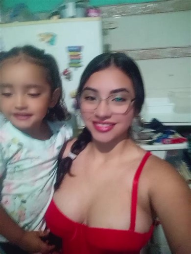 Videos de Danna collante (@danny_okk2) con “sonido original - A a r o n”