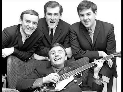 Gerry and The Pacemakers – Walk Hand In Hand