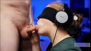 Il mio MIGLIORE AMICO si è offerto di giocare al GIOCO DEL GUSTO ma mi ha indotto a darmi da mangiare CUM - XSanyAny