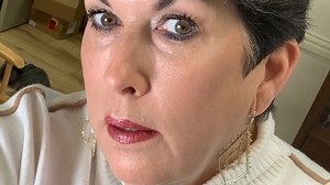 More Mature sometimes needs more coverage, to hide some of those age spots. Jody shows you her makeup routine, with the Smooth Operator, Concealer, Vie Flawless Foundation (for hydration) and also the Lash and Brow Serum. Still leaving her skin hydrated. #hydratedskin #over50 #over60makeup #fleurdevie #foundationroutine | Fleur de Vie Cosmetics