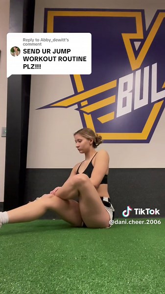 Cheerleading Stretching Routine for Jumps and Flexibility