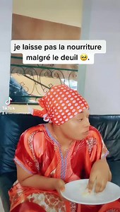 On peut faire ça dans funeraille des gens 🤔🤔 | Bamba Ami Sarah